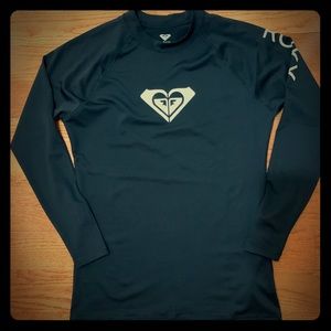 NWOT Roxy Rashguard. Juniors XL